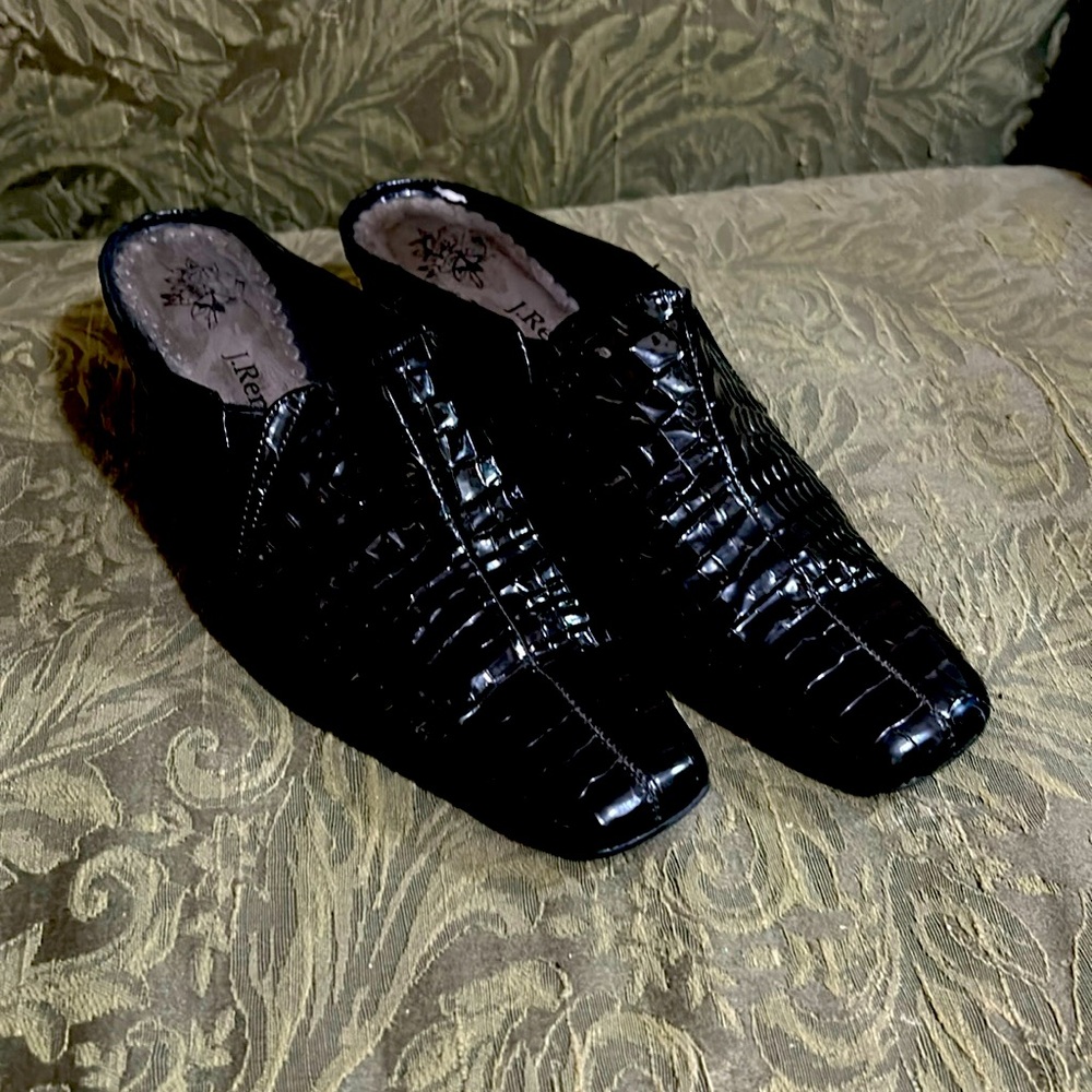 J.Renee size 8 faux Croco Black Mule